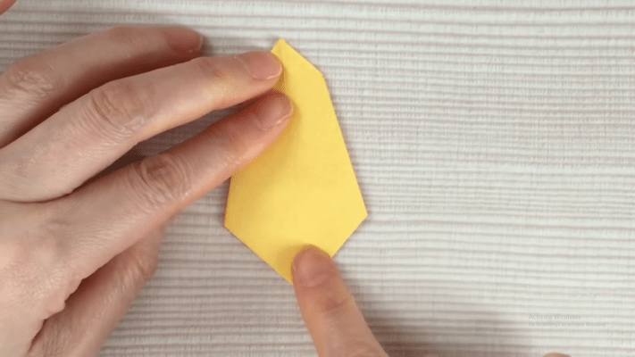 Cách xếp hoa Origami bằng giấy 17