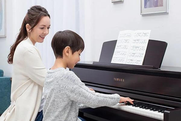 Tìm hiểu cách mua đàn piano điện - Yamaha Piano