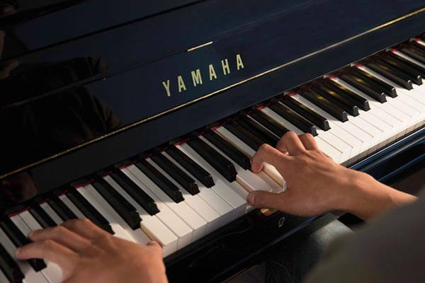 Tìm hiểu cách mua đàn piano điện - Yamaha Piano