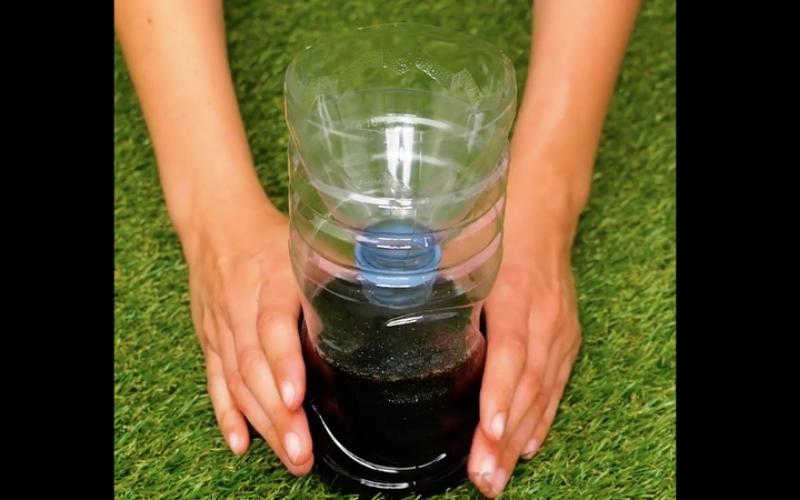 Cách đuổi muỗi bằng nước ngọt Coca