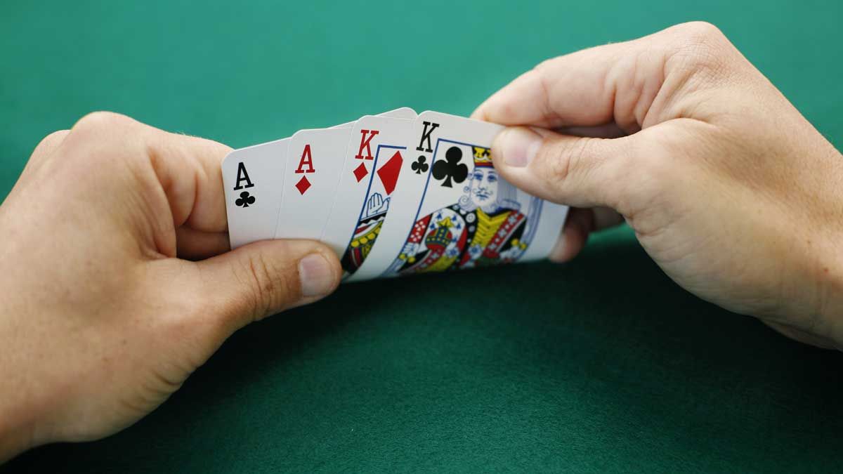 20 ván bài mở nhất để chơi Omaha Poker | Tự nhiên8